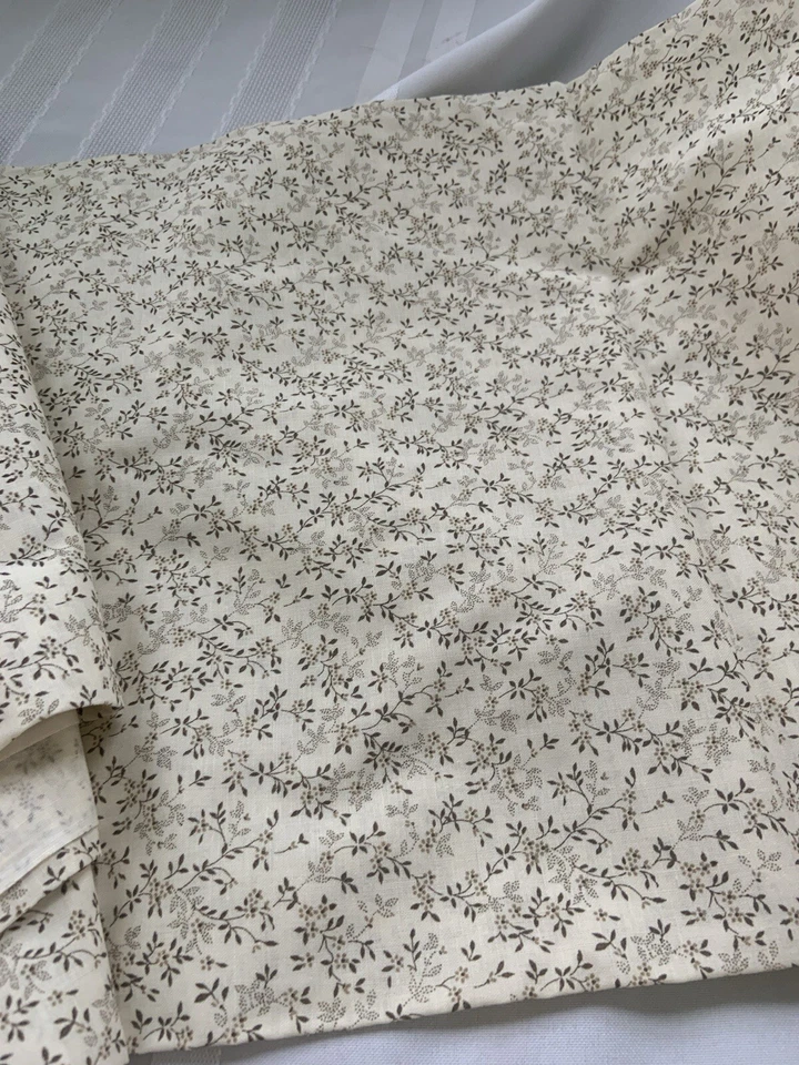 "De colección Ozark Calicos por Fabri-Edredón Tela de Algodón Marrón Hoja Rollo 3 yardas x 45""" Foto 4 de 4