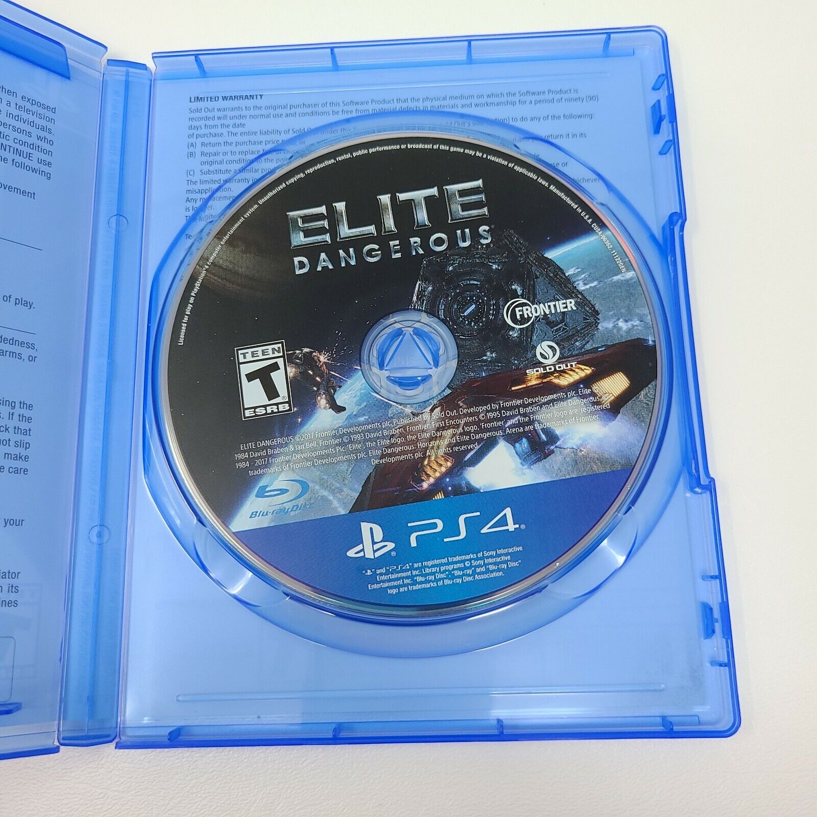 Elite Dangerous: The Legendary Edition - PlayStation 4