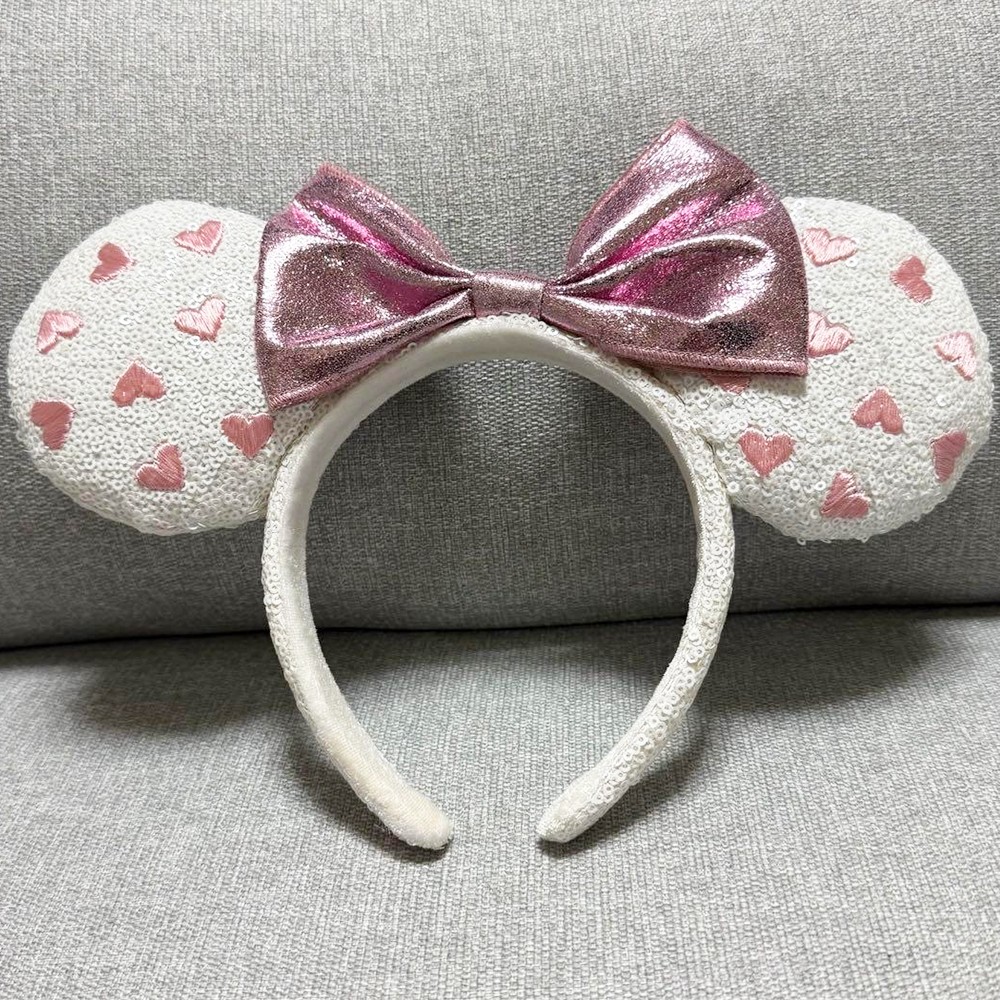 Disney Parks Pink Heart White Sequin Minnie Mouse Ear Pink  display picture 1