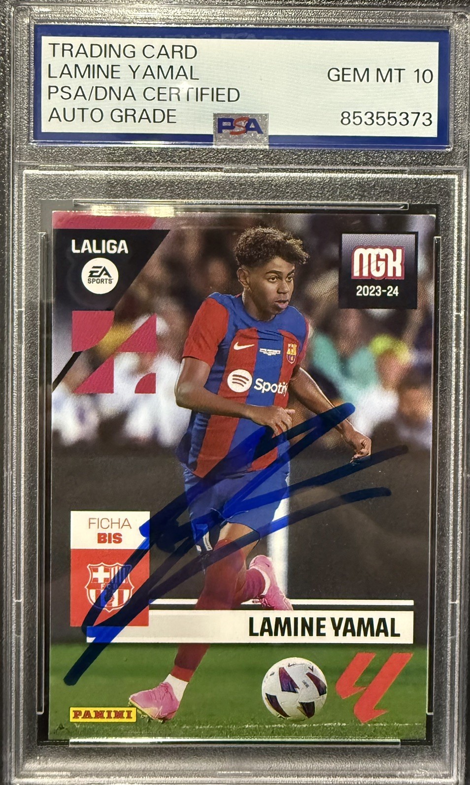 Lamine Yamal 108bis Rookie Auto PSA/DNA Auto 10 2023-24 Megacracks RC