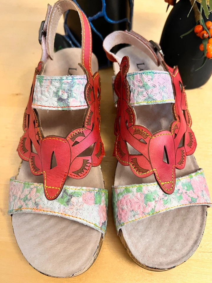 NEUE Laura Vita Plateau Sandalen 100€ UVP, Gr. 38 - Bild 3 von 4