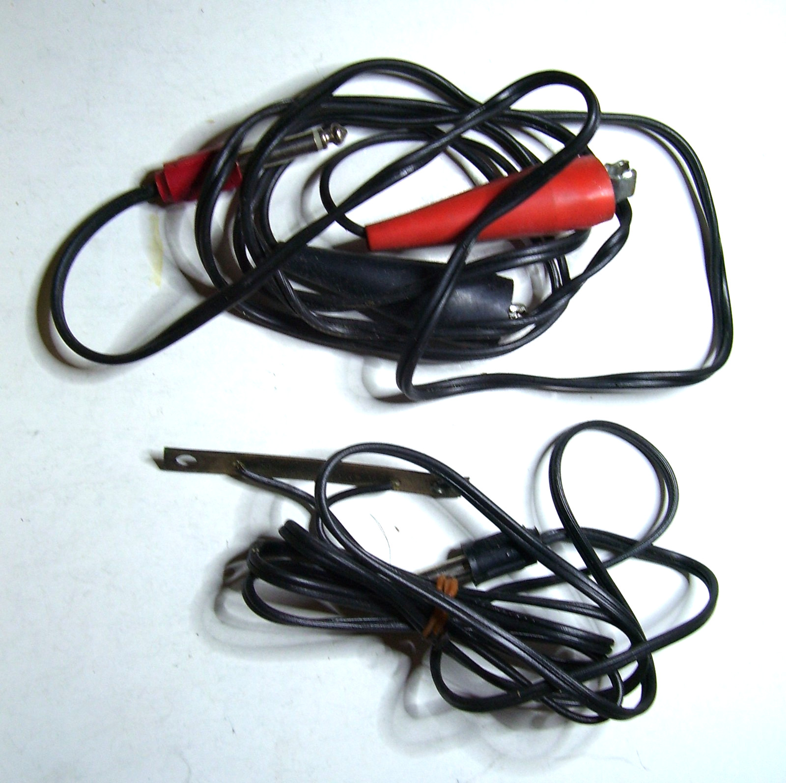 INSTRUMENT DESIGN / AUTOMOTIVE "TUNE UP" AMALYZER /   Professional Model #673