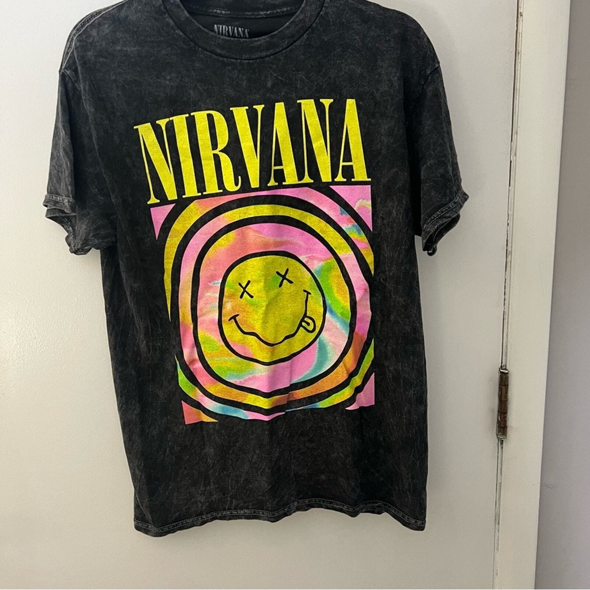 Nirvana T-Shirt Size M, NWOT, 100% cotton, 19” ptp,27” long | eBay
