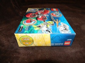 LEGO Atlantis 8057 Wreck Raider 64 Pieces NEW