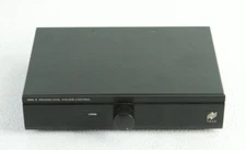 NILES AUDIO SVL1 - Stereo Table Top Volume Control L246