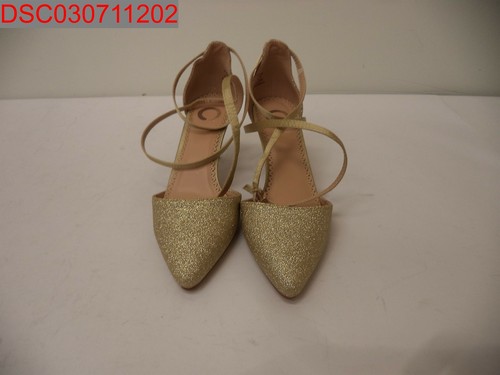NWT- Journee Collection Luela Gold 