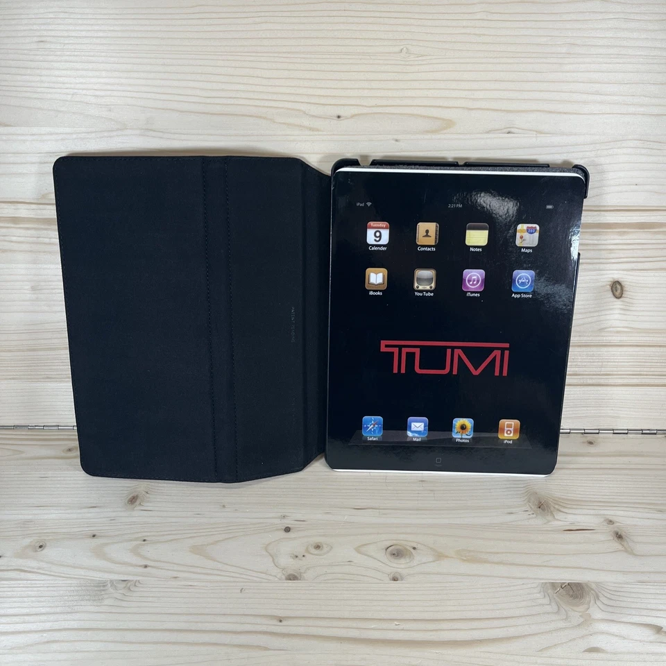 Tumi ipad 2 Case Ballistic Snap Case Copper Orange 9.7"x7.5"x0.5" - Image 3 of 4