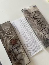 Urban Decay Naked Smoky Eyeshadow Palette New