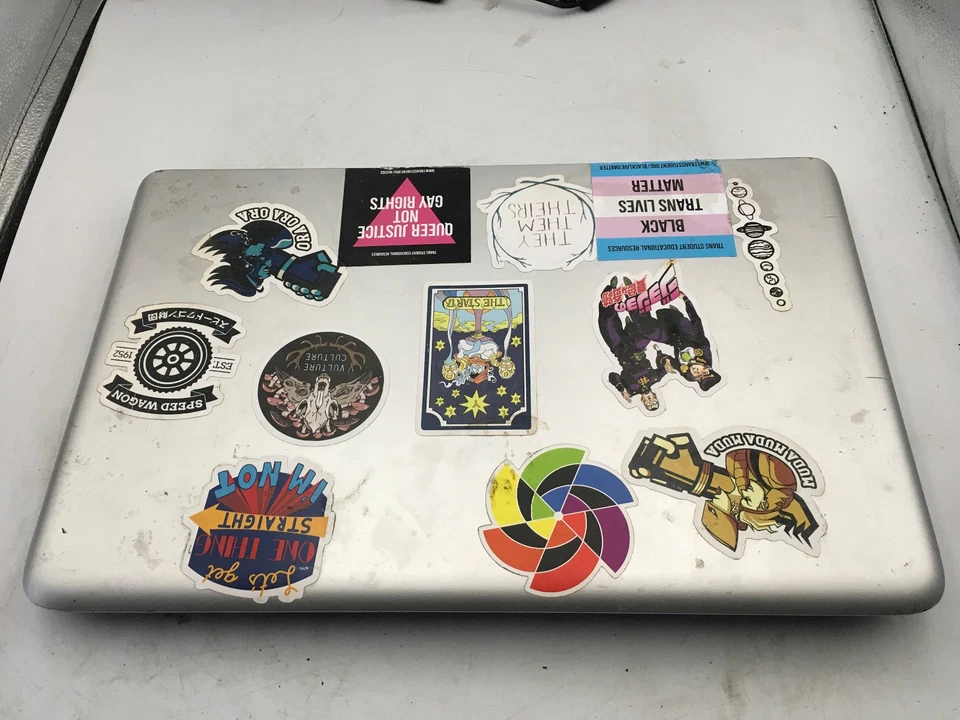 HP ENVY TOUCHSMART 17 -FOR PARTS/NO POWER- i7-4700MQ - 12GB RAM - NO OS -READ-BB - Image 4 of 4