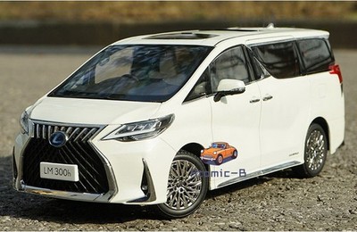 KengFai 1/18 Scale LEXUS LM300H White RHD Diecast Car Model Toy Gift NIB