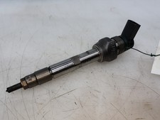 0445110613 INJEKTOR / 0445110613 / 1551926 FÜR TOYOTA AVENSIS STATION WAGON _T2