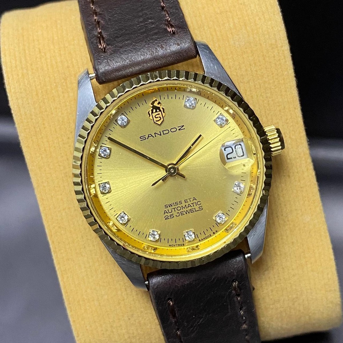 Rare Sandoz Automatic ETA Swiss 8173-D-77-2 Gold Dial Diamond 70s