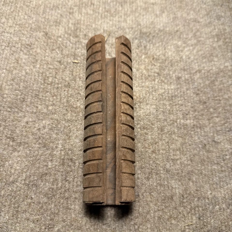 Winchester Modelo 12 Semi Entrada 20 GA 14 Anillo Forend Foto 4 de 4