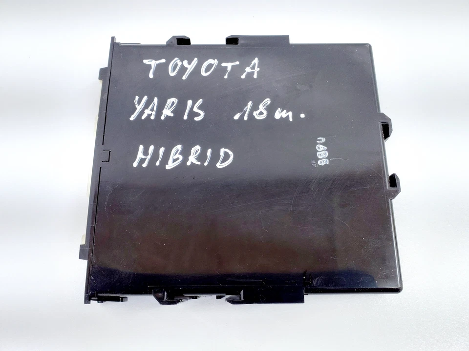 MODULO COMANDO SENZA CHIAVE TOYOTA YARIS P13 2018 89990-0D170 / 18081933 - Immagine 4 di 4