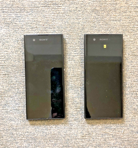 Pack of 2 x Mix of 2 Different Lots of Sony Xperia XA1 Sony Smart Phones Black