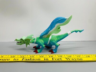 Shantou Dragon Toy Action Figure SDE 8'' Tall Display Blue Green Winged Dinosaur