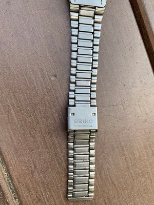 Seiko B137-4020 Digital Vintage Watch Used Small Light Keychain