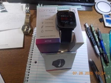 TIMEX I CONNECT SMART WATCH NEW WITH DEFECT BOX WITH CHARGER AND INSTRUCTIONS