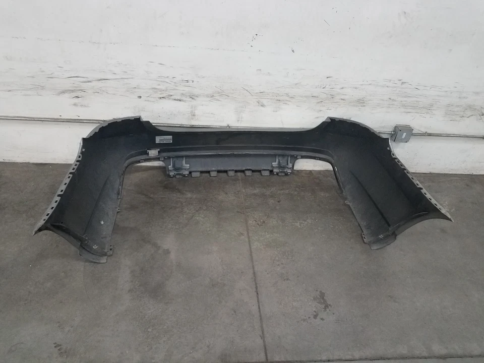 2010 Mercedes Benz AMG E 63 Rear Bumper Assembly #1562 Z13 — 第 4/4 张图片