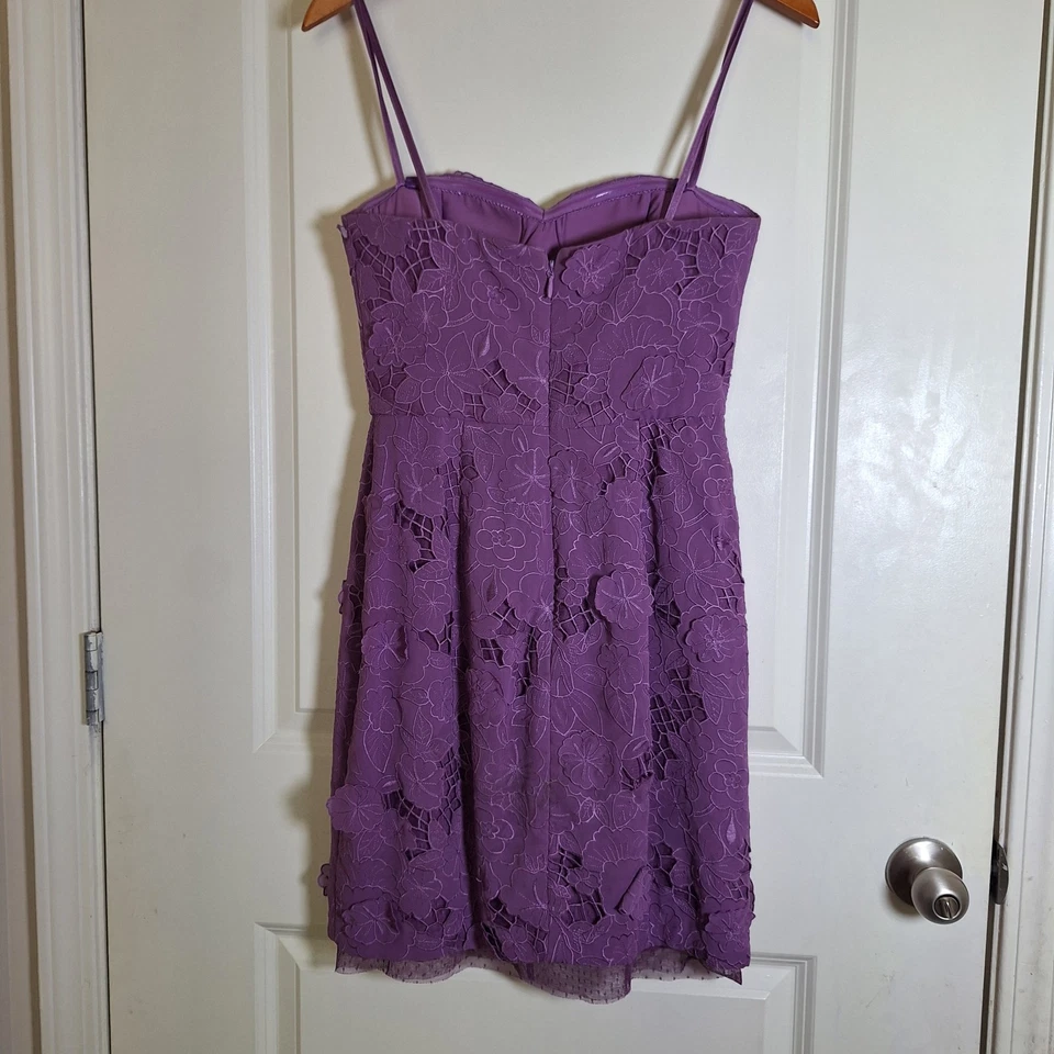 Mini Vestido para Mujer BCBGMAXAZRIA Sin Tirantes Flor Iris Oscuro Talla 6 Foto 2 de 4