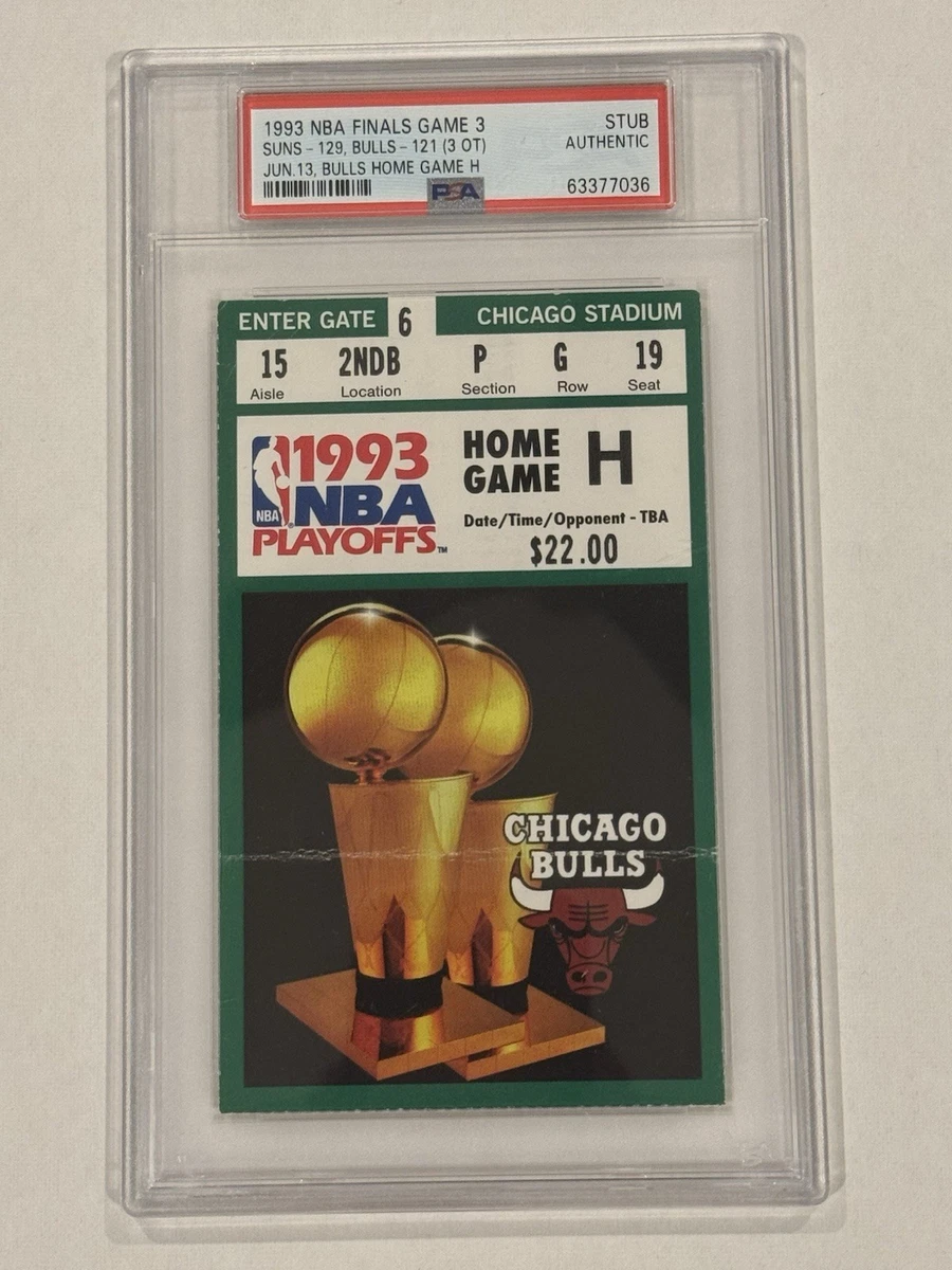 シカゴブルズ ピンバッジ 1993年 レア 激レアNBA シカゴブルズ5 TIME