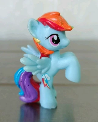 My Little pony Hasbro Rainbow Dash Usato 2010 Alto Cm 5 Raro - Immagine 1 di 4
