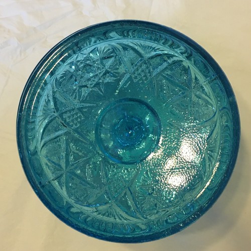 Kemple Aqua Blue Glass Yutec Star 108 Small Covered Biscuit Jar - Glows 365 UV - Picture 7 of 24