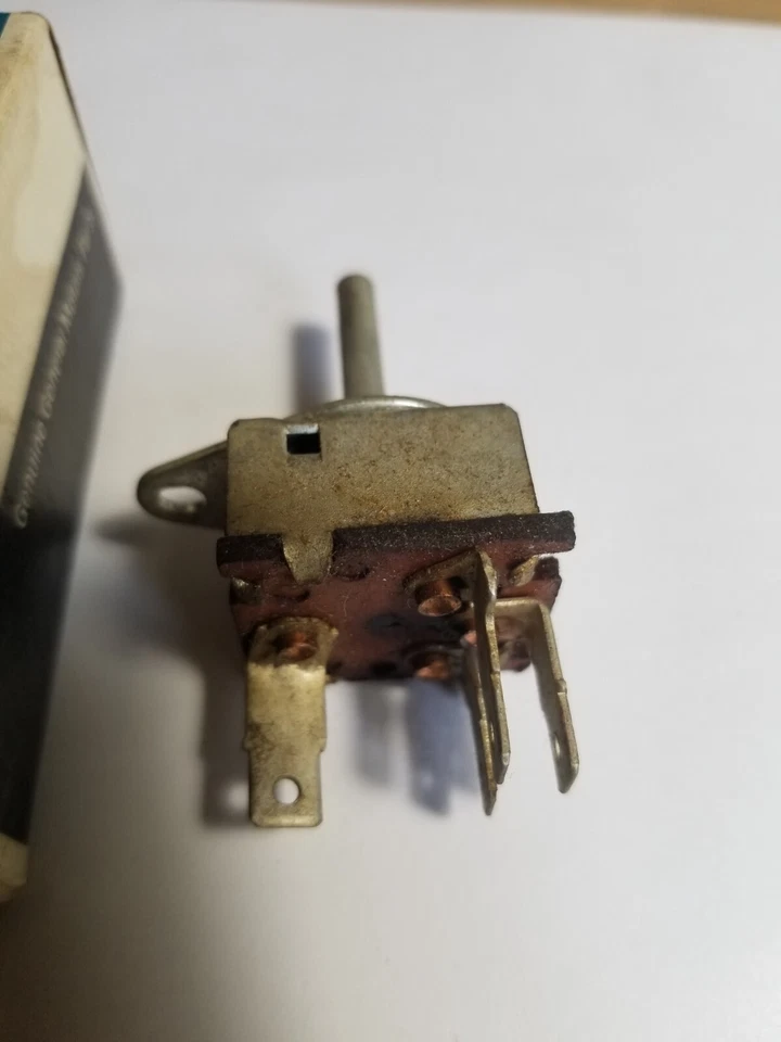 Interruptor de calefacción GM 397971 Oldsmobile F85 Cutlass Vista Cruiser excelente sin aire acondicionado 1968-69 Foto 3 de 4