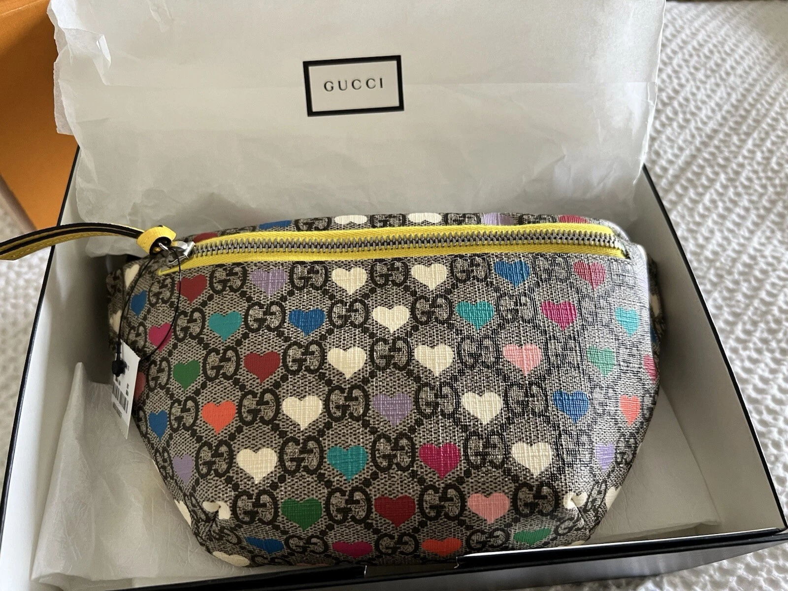 Authentique sac banane Gucci GG Hearts ÉDITION LIMITÉE ?