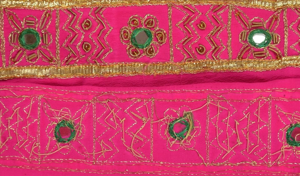 Cinta de costura con cuentas a mano borde de sari rosa sánskriti vintage encaje artesanal 1 yarda Foto 2 de 4