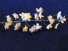 Vintage Millinery Flower 1" blooms 20 on stem Warm Tan Y73
