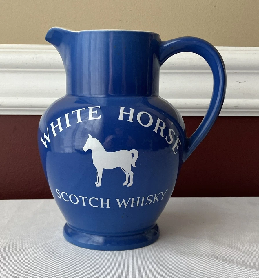 Jarra de porcelana de whisky escocés White Horse de colección de Kirkham Pottery, Inglaterra Foto 2 de 4