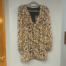 Nasty Gal Nothin Bud Love floral mini dress size 8