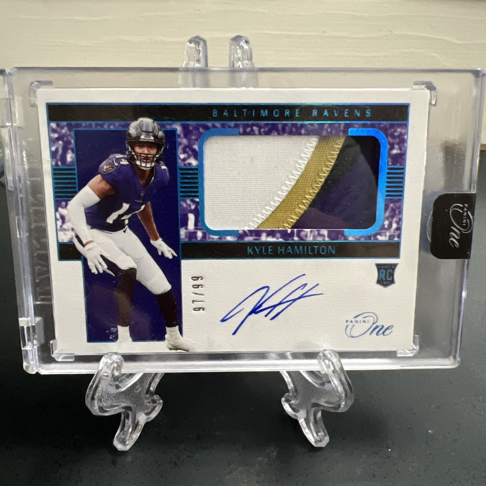 Kyle Hamilton 2022 Panini One Rookie Jersey Autograph #’d /99 RC 4 Color Ravens