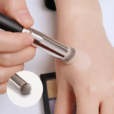 Foundation Concealer Pinsel Premium Contour Rouge Pinsel makellos unter den Augen De