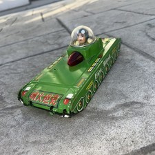 Vintage Sparking Fire Space Tank Tin Toy