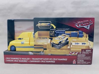 Disney Pixar Cars Cruz Ramirez #51 Dinoco Hauler Truck 2017 New