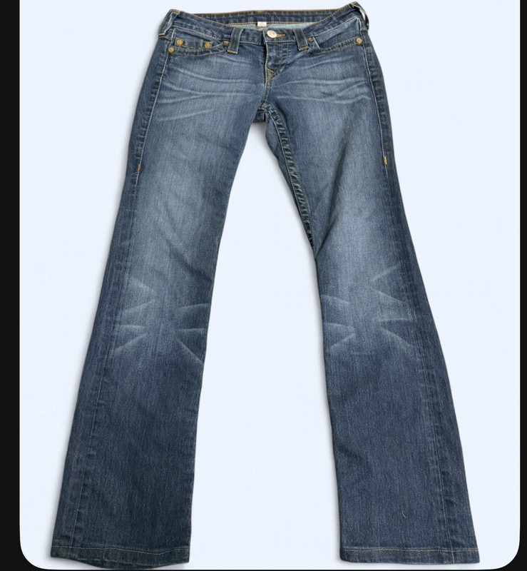 True Religion Women's Straight Leg Blue Medium Wash Mid Rise 5-Pocket Jeans