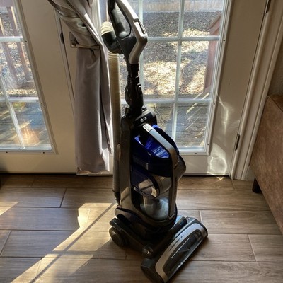 LG KOMPRESSOR LUV300B Dualforce Upright Bagless Vacuum Cleaner