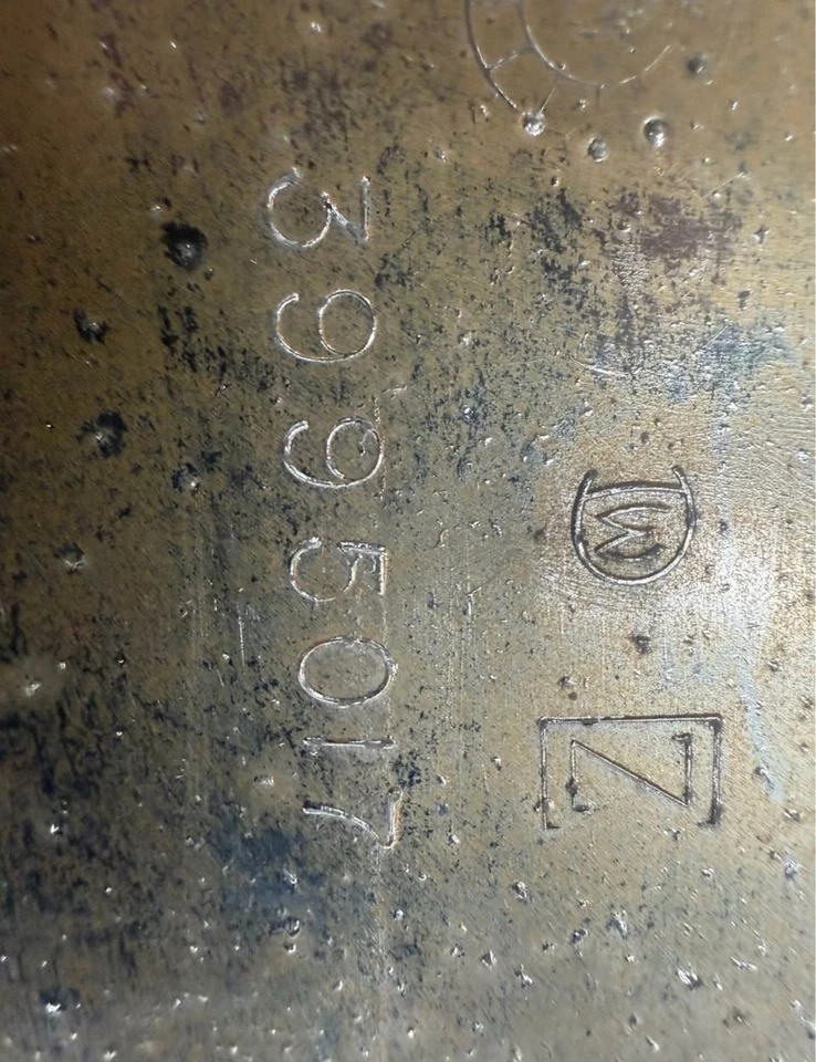 C3 Corvette 1971-1972 guardabarros parrilla insertar caja de huevos 3995017 - 3995018 diestro y derecho Foto 4 de 4