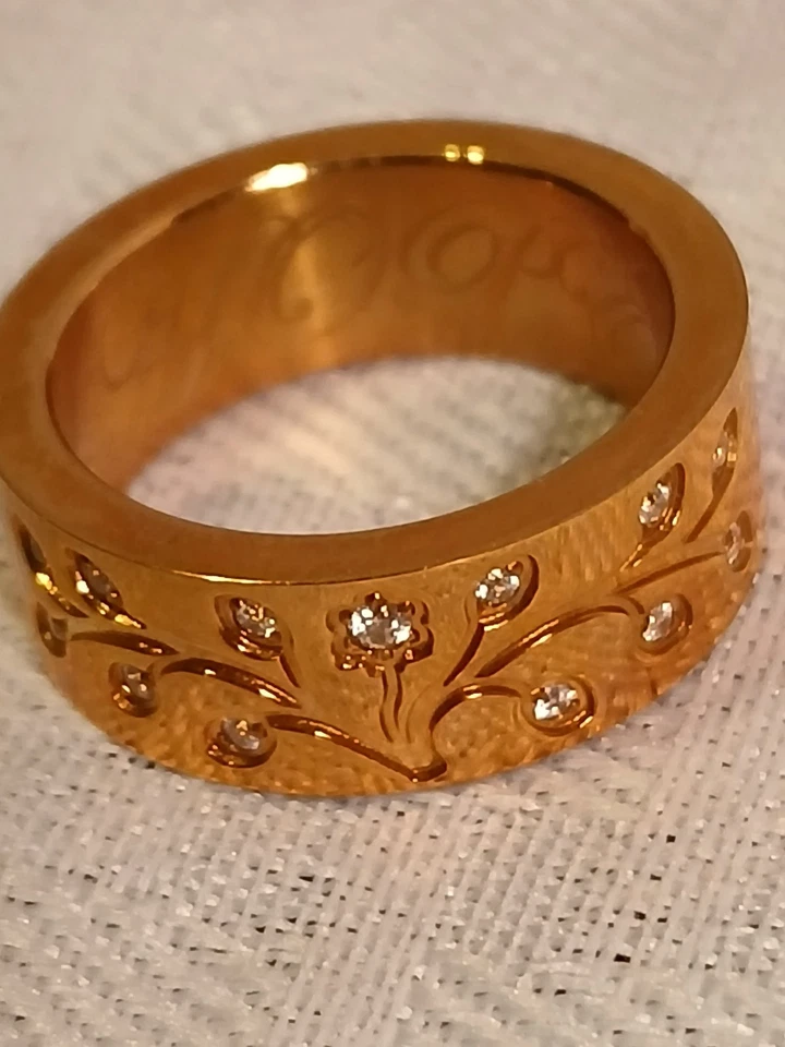 Tree Of Hope 钢制设计玫瑰金镀不锈钢 5/16 英寸表带戒指 8 — 第 4/4 张图片