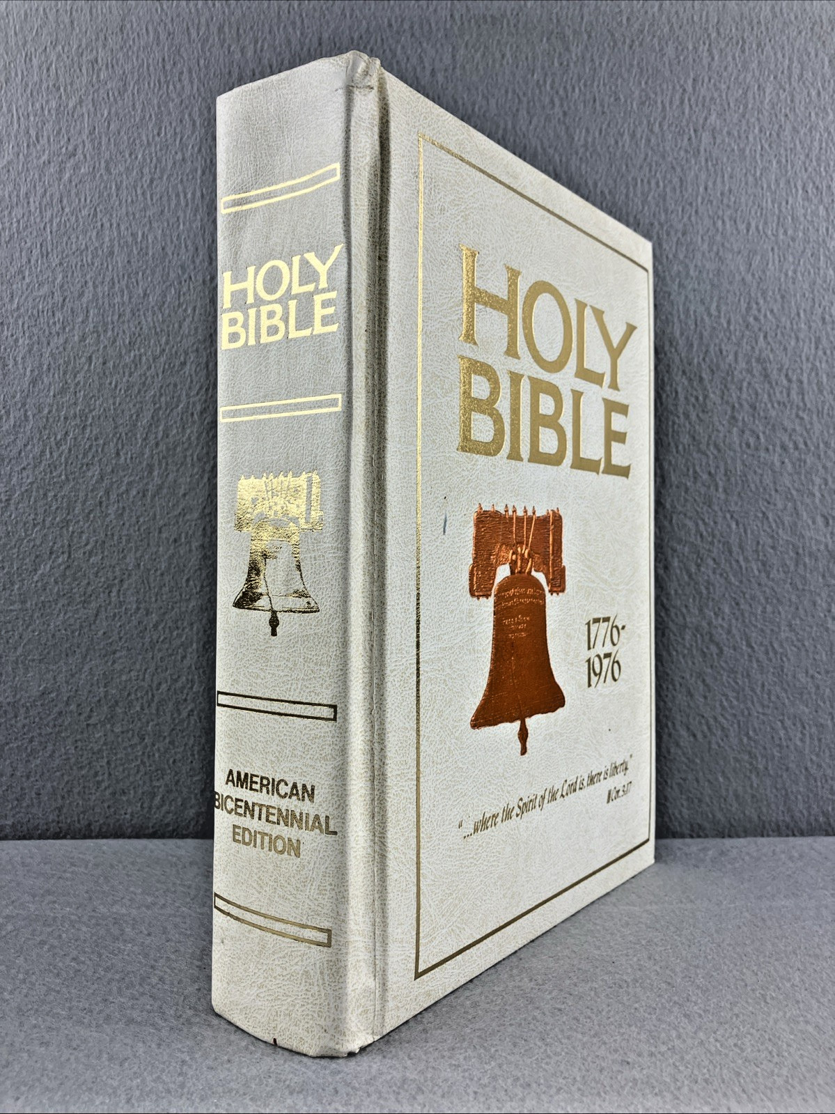 Vintage Holy Bible American Bicentennial Edition 1776-1976 ** 250 Anniversary