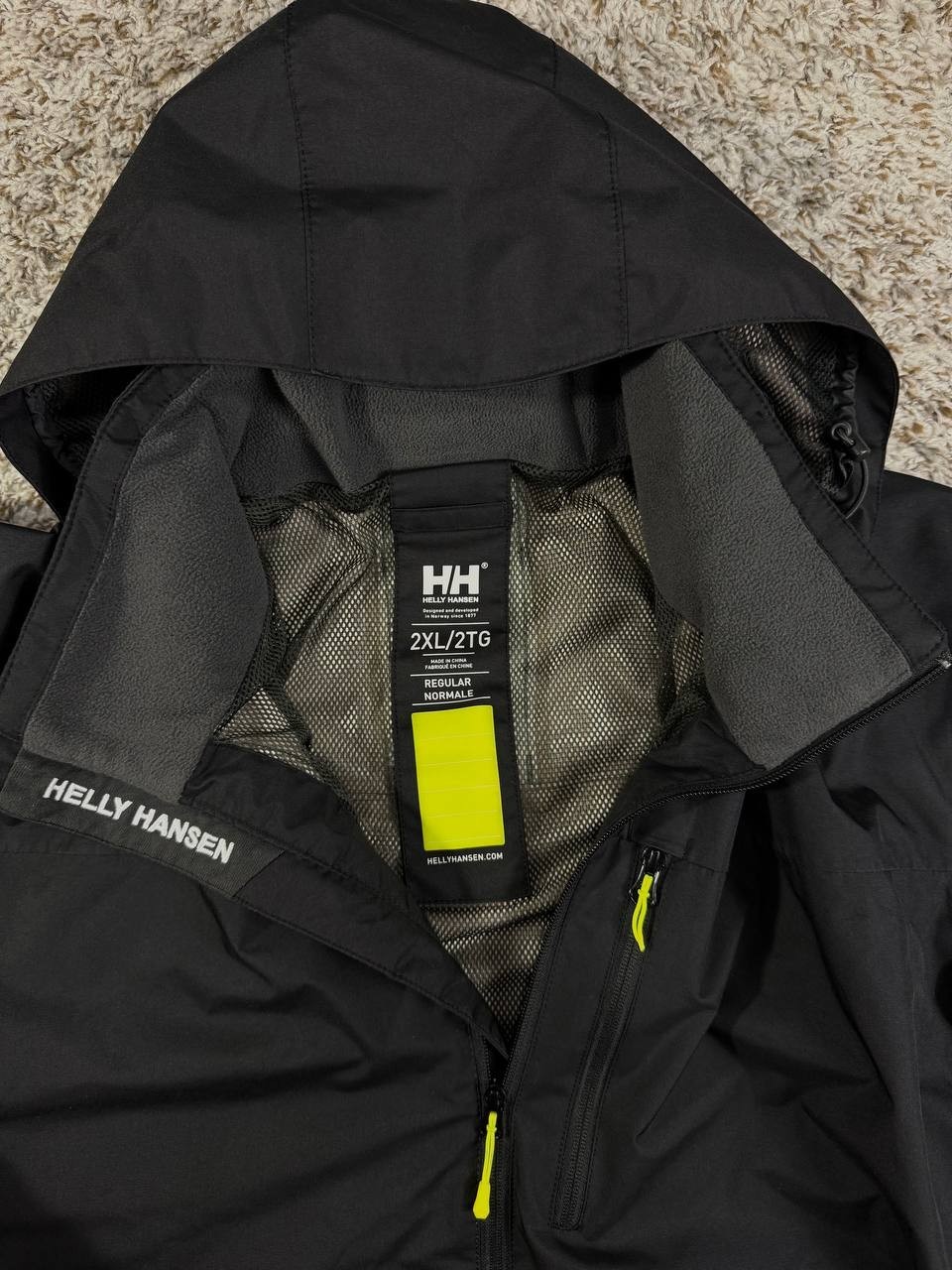 Helly Hansen Crew Hooded Midlayer Waterproof Rain… - image 9