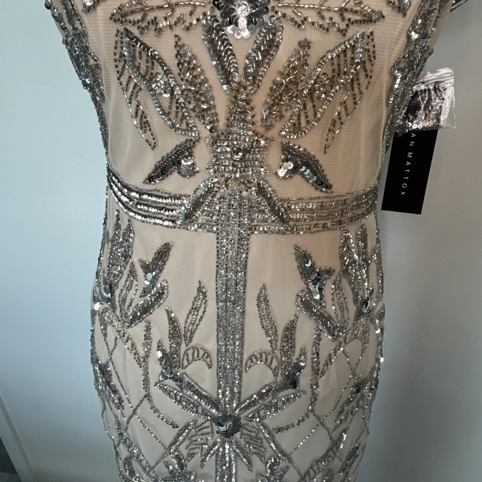 Aidan Mattox Beaded & Sequin Formal short Gown Sz 8 NWT  Absolutely Gorgeous - Image 3 of 4