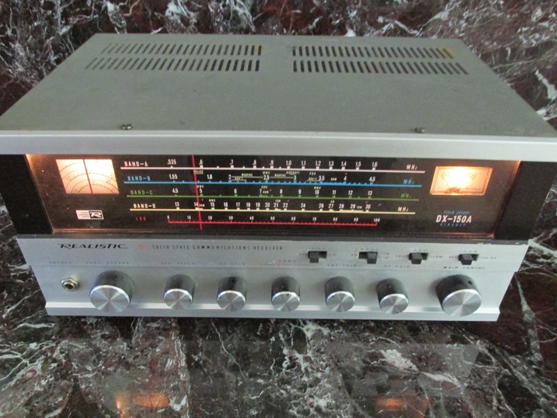 NO RESERVE WORKING ALLIED/RADIO SHACK/REALISTIC 4 BAND  RECEIVER DX150A W/SPKR