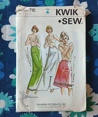 Vintage 70er Kwik Sew 716 Schnittmuster kurz lang Halbslip Dessous S M L XL