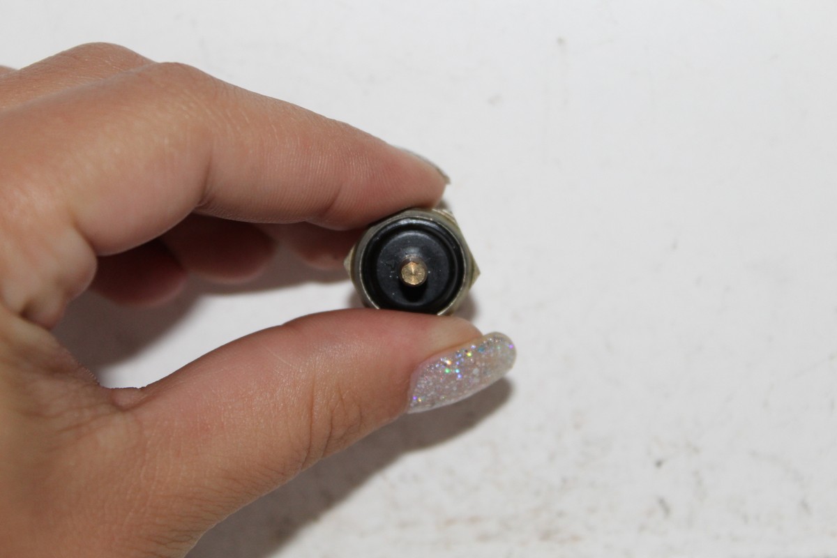 KAWASAKI KZ1000 NEUTRAL GEAR SHIFT SWITCH SENSOR (TOE330) | eBay