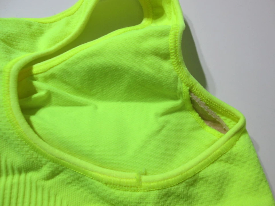 Champion Sport Bra Size M Chartreuse Yellow Wireless Lined Racerback Pullover - Изображение 4 из 4