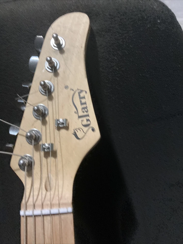 Sunset Blue And Black Zeny  And A Red And Black Glarry - Image 4 of 4