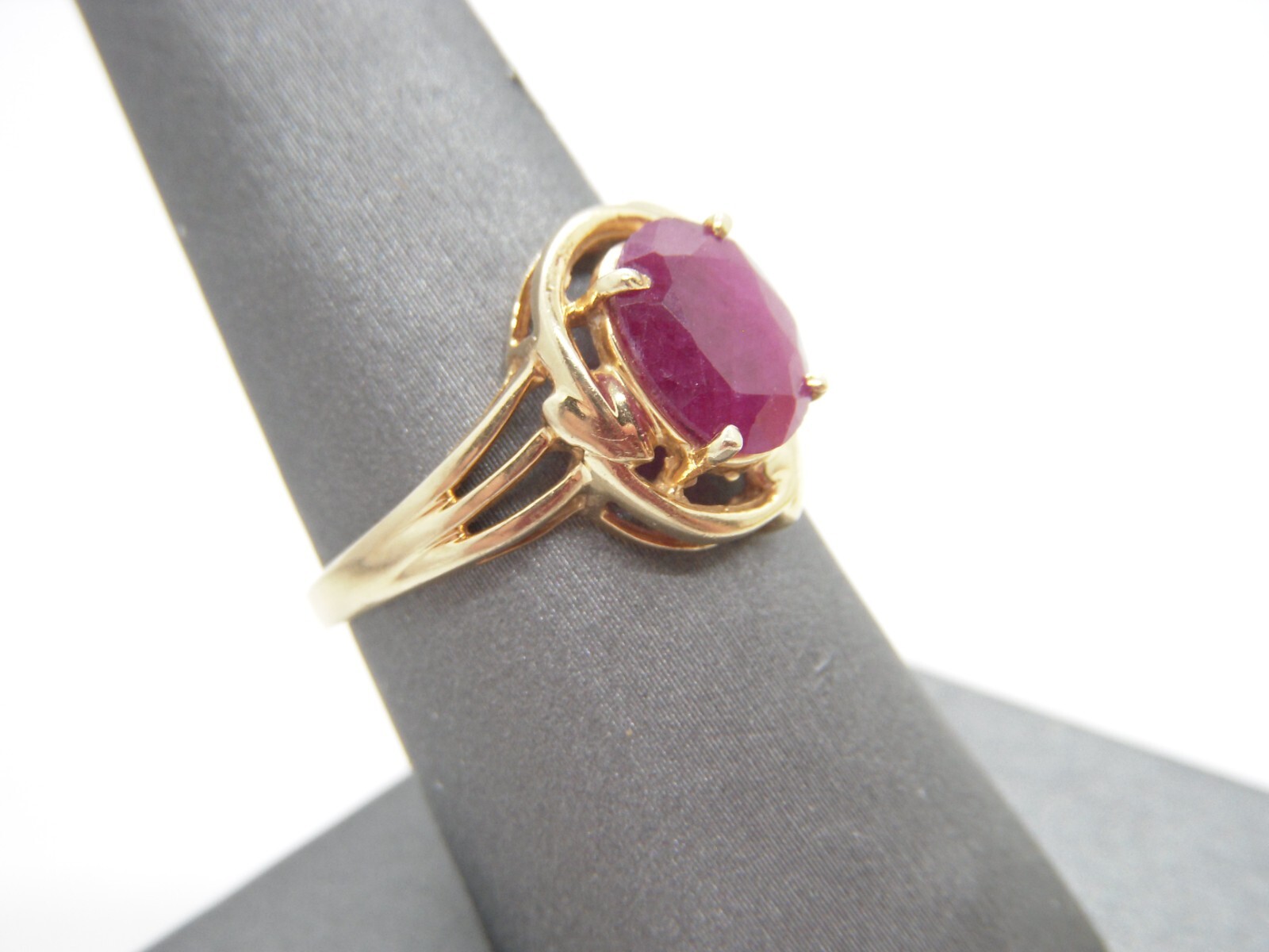 14K Solid Gold  1.2Ct Oval Blood Red Ruby Dinner … - image 6